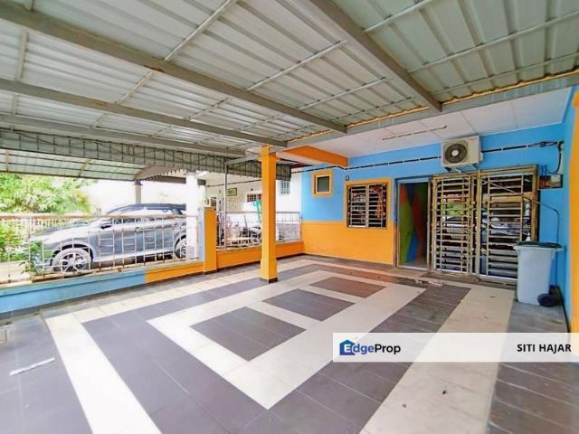 House for sale in Sendayan Village, Negeri Sembilan