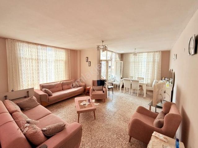 Akdeniz, Mersin içerisinde satılık mülk