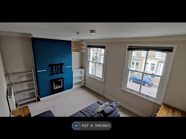 Apartment for rent in London Borough of Southwark, Greater London