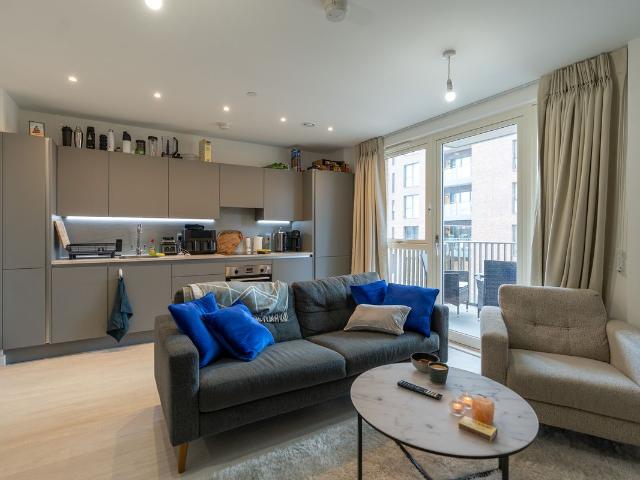 Apartment for rent in West Hendon, The Hyde
