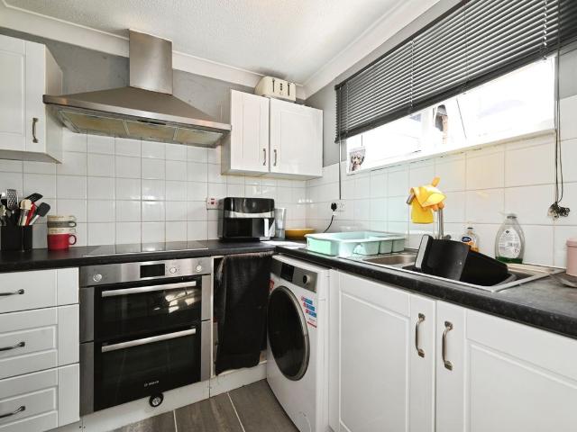 Apartment for rent in Nutley, Bracknell