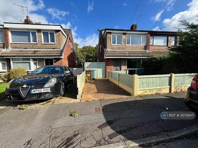 House for rent in Whitefield, Bury