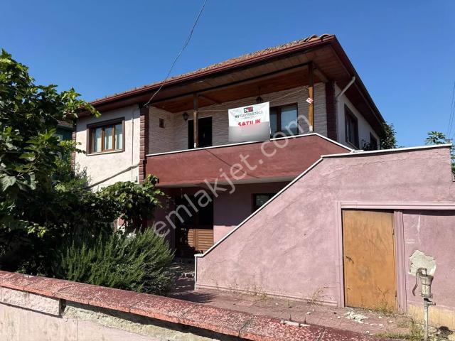Green Park Sitesi, Düzce Merkez içerisinde satılık Villa