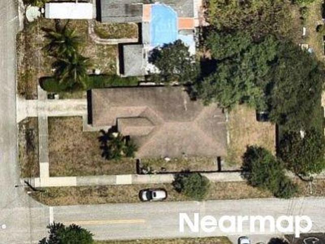 House for sale in Hallandale