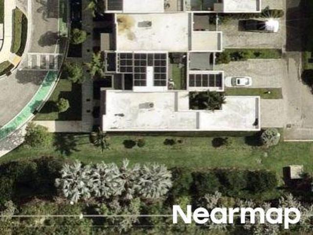 Townhouse for sale in Doral, Florida