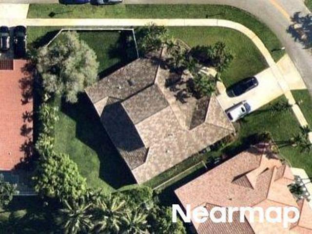 House for sale in Pembroke Pines, Florida