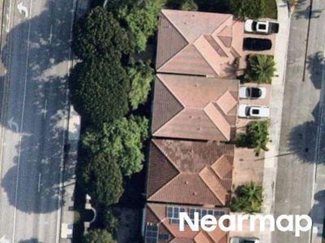 Townhouse for sale in Doral, Florida