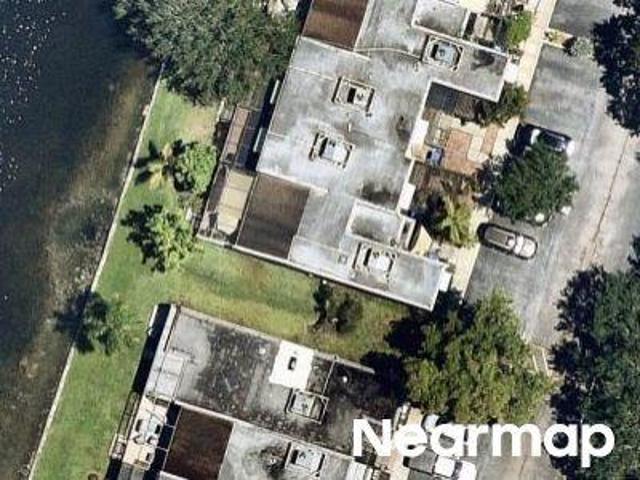 House for sale in Pembroke Pines, Florida