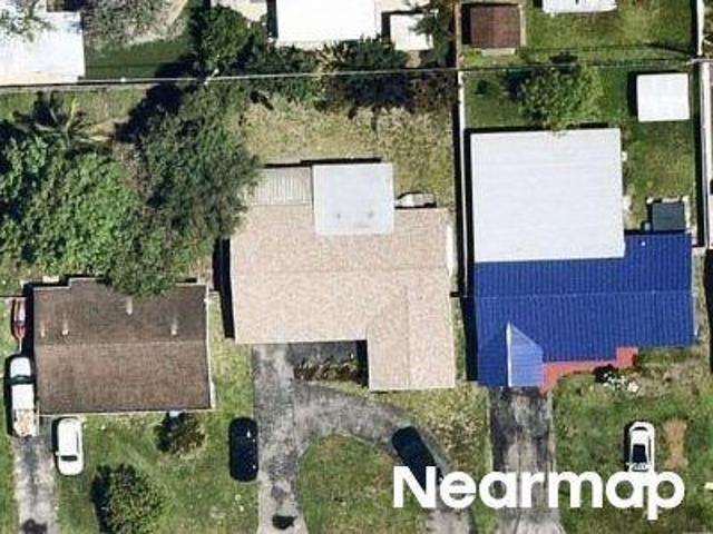 House for sale in Pembroke Pines, Florida