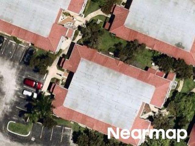 Condo for sale in Pembroke Pines, Florida