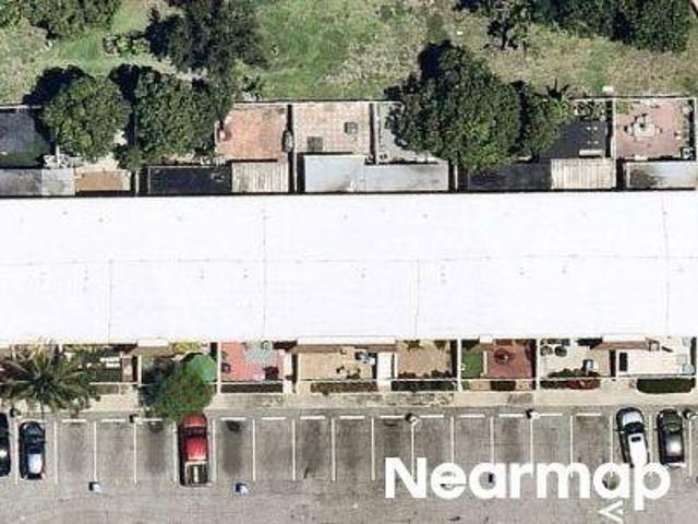 Townhouse for sale in Margate, Florida