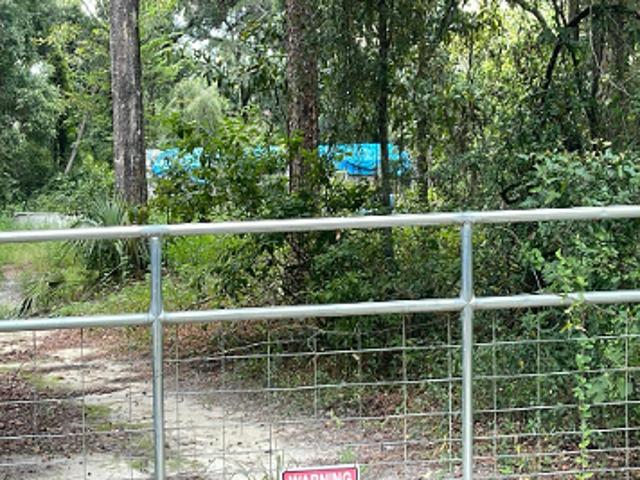 House for sale in Chiefland, Florida