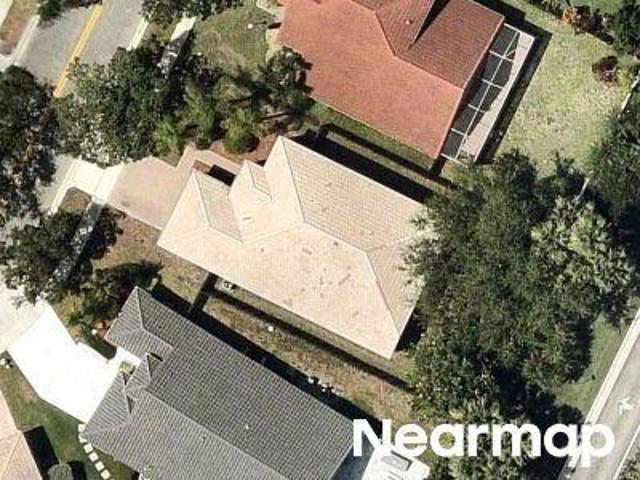 House for sale in Pembroke Pines, Florida