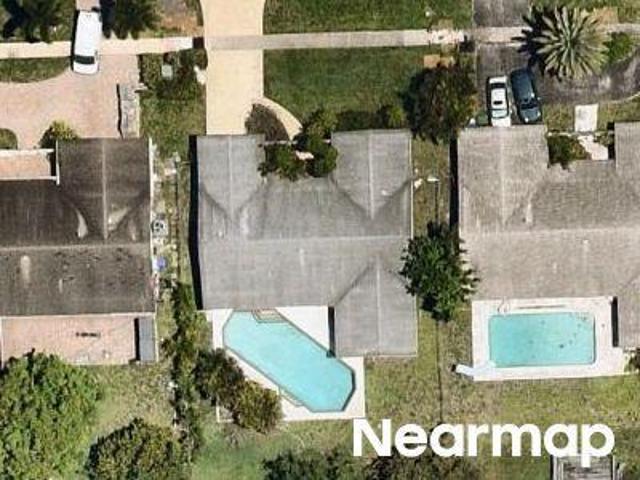House for sale in Pembroke Pines, Florida