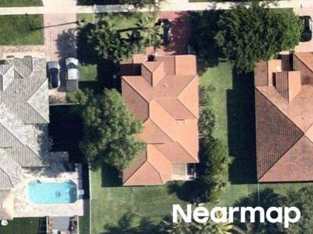 House for sale in Pembroke Pines, Florida
