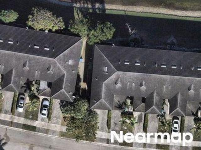 Townhouse for sale in Lauderhill, Florida