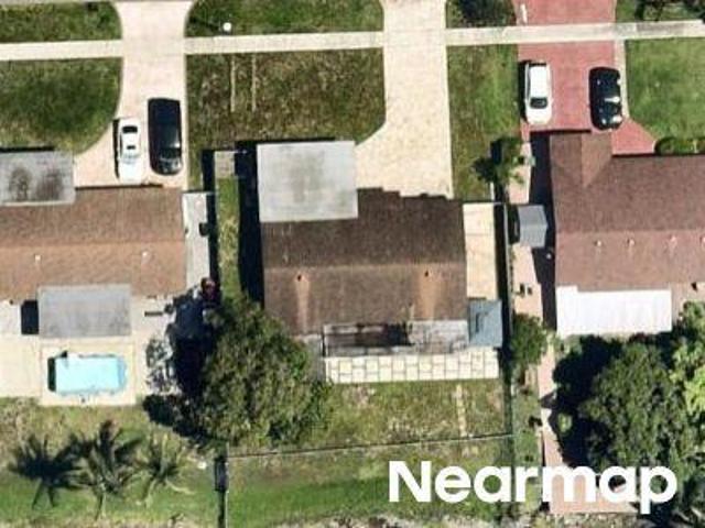 House for sale in Pembroke Pines, Florida