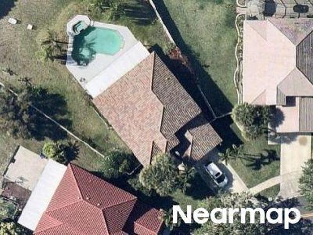 House for sale in Pembroke Pines, Florida