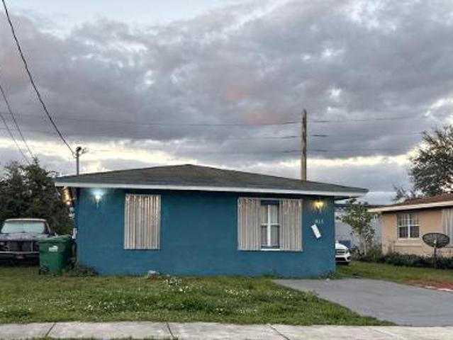 House for sale in Bunche Park, Miami Gardens
