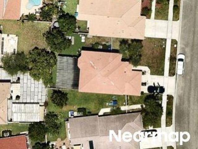 House for sale in Pembroke Pines, Florida