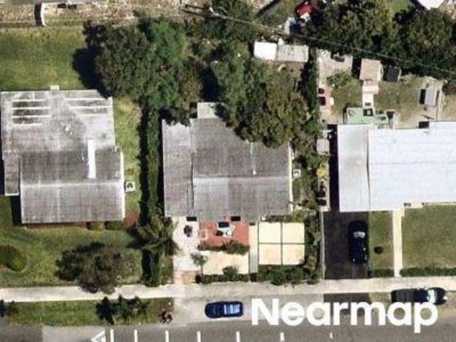 House for sale in Sanders Park, Pompano Beach