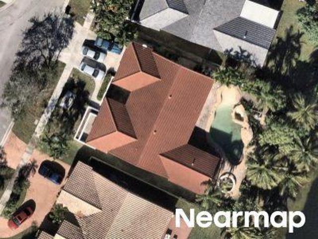 House for sale in Pembroke Pines, Florida