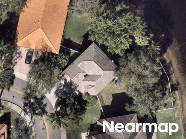 House for sale in Pembroke Pines, Florida