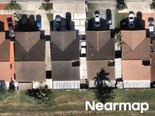 Townhouse for sale in Hialeah
