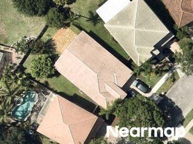 House for sale in Pembroke Pines, Florida