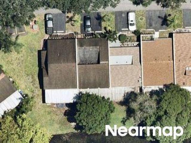 House for sale in Pembroke Pines, Florida