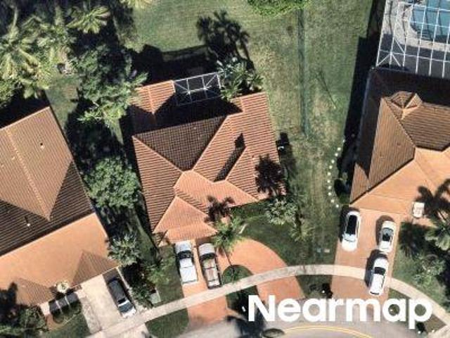 House for sale in Pembroke Pines, Florida