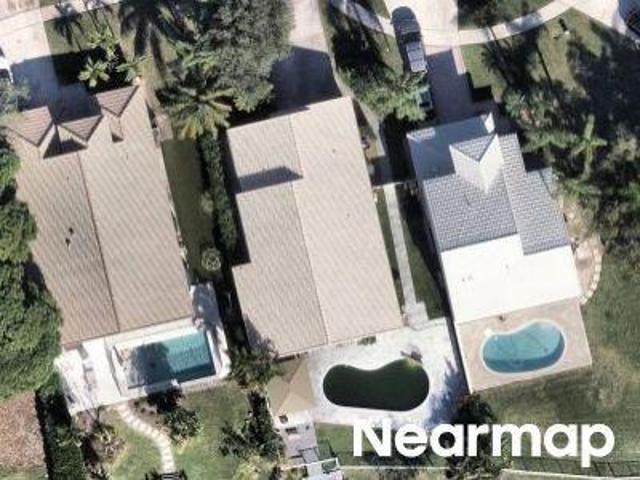 House for sale in Pembroke Pines, Florida