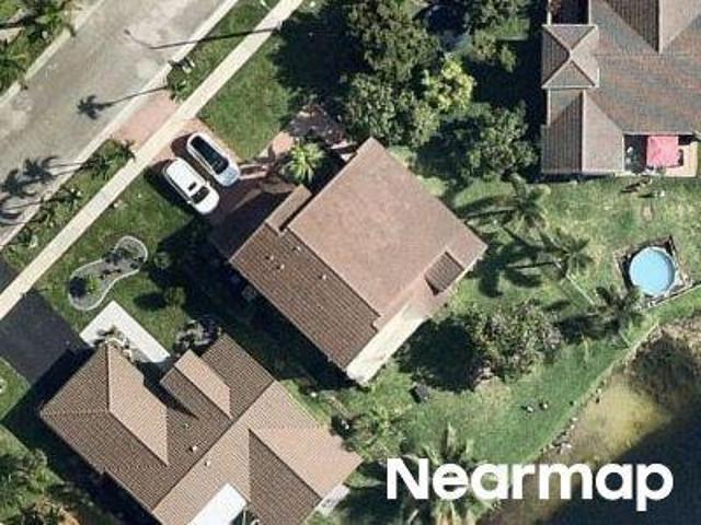House for sale in Pembroke Pines, Florida