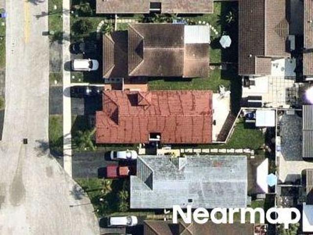 House for sale in Pembroke Pines, Florida