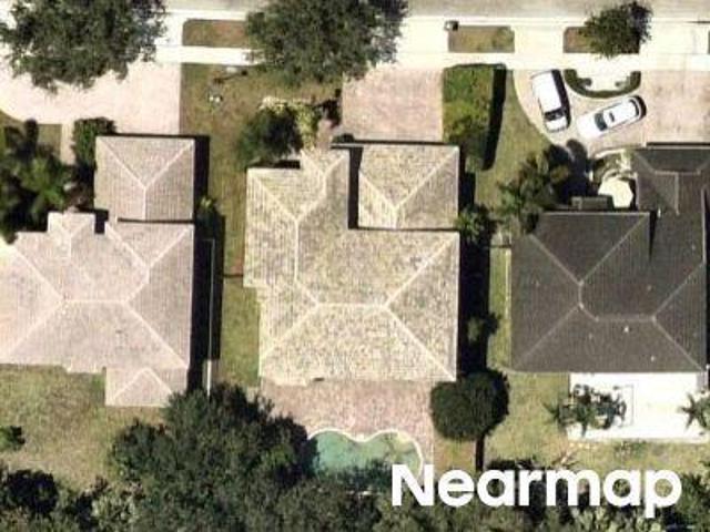 House for sale in Pembroke Pines, Florida