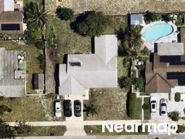 House for sale in Sanders Park, Pompano Beach