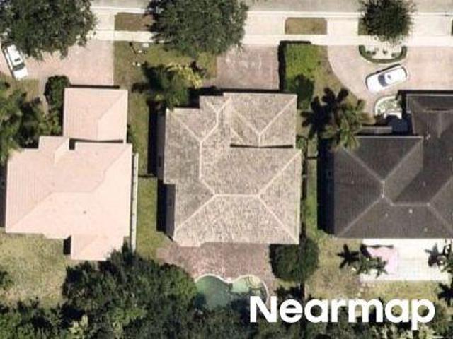 House for sale in Pembroke Pines, Florida