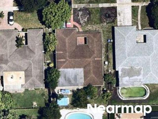 House for sale in Pembroke Pines, Florida