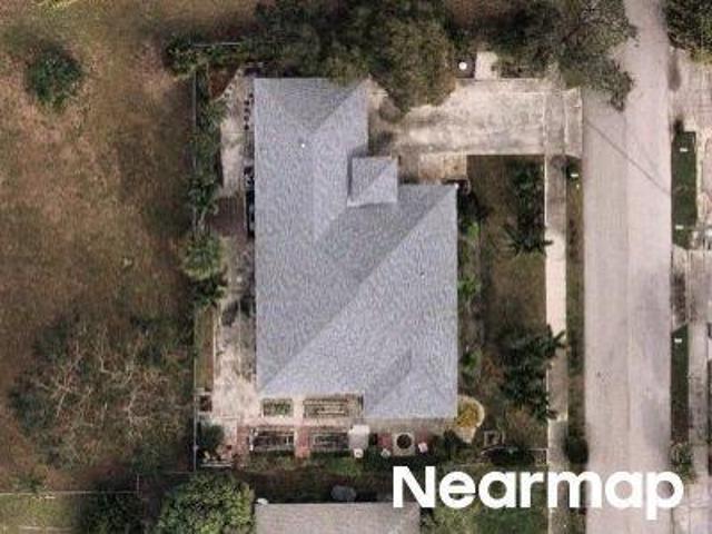 House for sale in Deerfield Beach