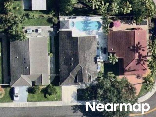 House for sale in Pembroke Pines, Florida