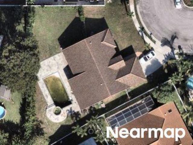 House for sale in Pembroke Pines, Florida