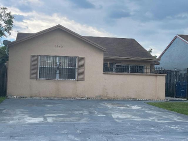 House for sale in Miami Gardens, Miami-Dade County