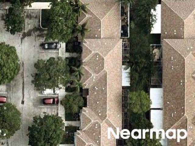Townhouse for sale in Pembroke Pines, Florida