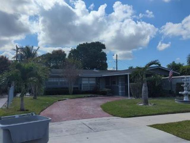 House for sale in Pompano Beach, Florida