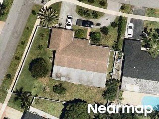 House for sale in Pembroke Pines, Florida
