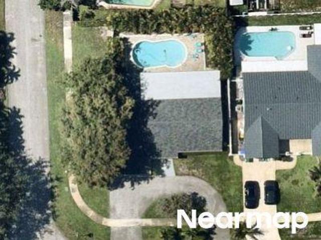House for sale in Pembroke Pines, Florida