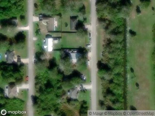 House for sale in Basswood Estates, Okeechobee
