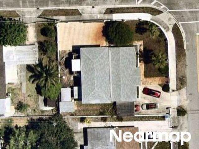 House for sale in Lakewood Estates, Miami Gardens