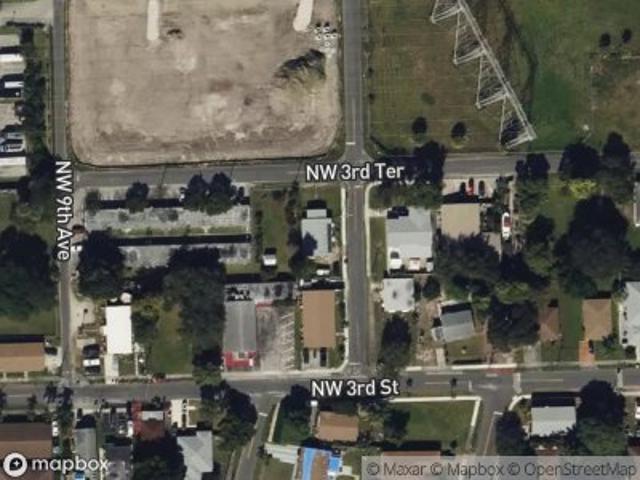 House for sale in Dania