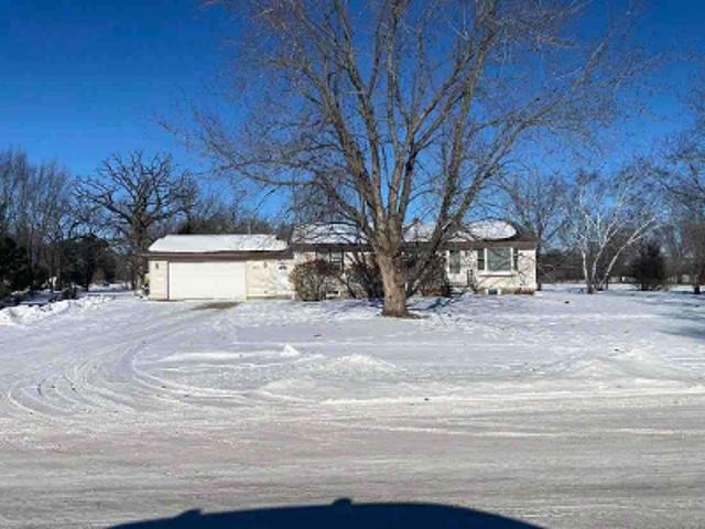 House for sale in Saint Francis, Minnesota